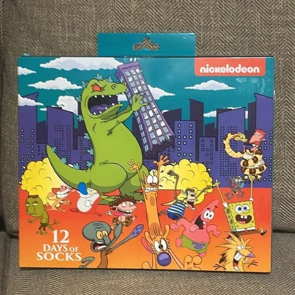NWT nickelodeon 12 days of socks crew/low cut Sz 4-10 gift set box 12 pair - Picture 1 of 10